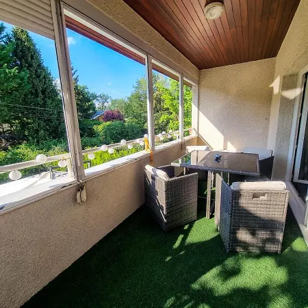 Apartment Duplex A 2 Pas De L'aeroport, Proche Onu & Palexpo *