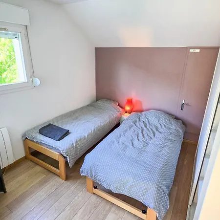 Duplex à 2 Pas De L'aéroport, Proche Onu&palexpo